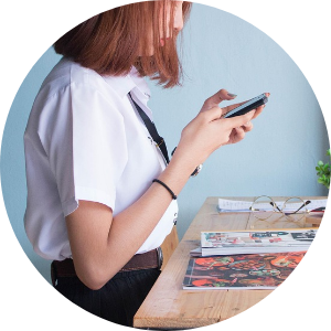 特徴1:webで簡単予約